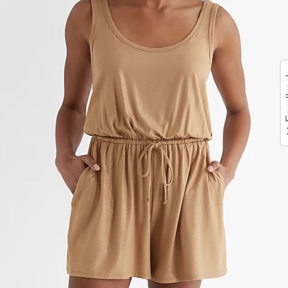 SHINE SCOOP NECK SLEEVLESS TIE WAIST ROMPER